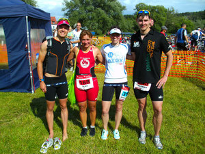 Max Halbritter (Ex-SVB), Elke Schwarzmann, Michaela Streit (Ex-SVB) und Florian Reuschel (Ex-SVB-Schwimmtrainer)